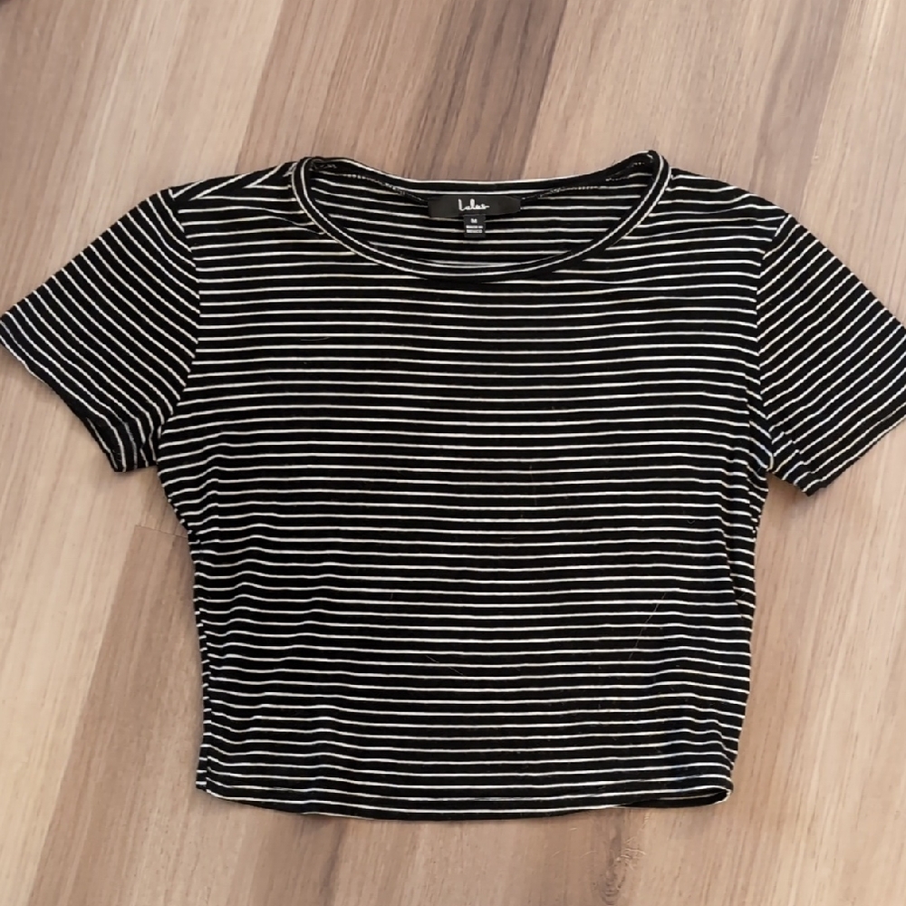 Lulu's Striped Short Sleeve Tee